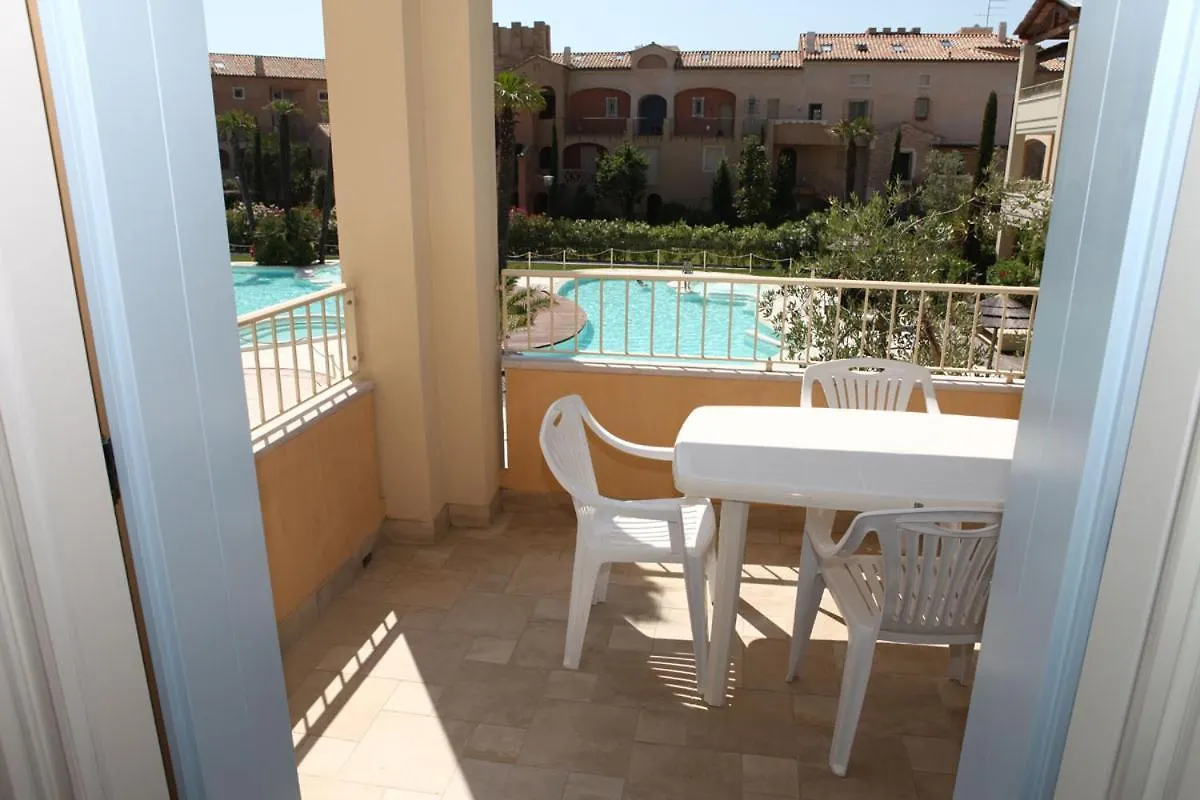Residence Mediterranee Family Apartments 리도 디 예솔로